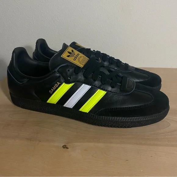 COPY - Size 11 - adidas Samba OG Black Solar Yellow - Picture 2 of 11